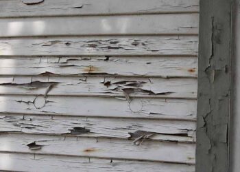 Understanding Damaged Siding: A Comprehensive Guide